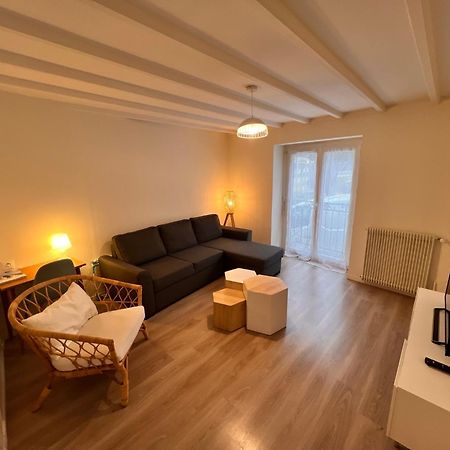 Appartement Rdc 9 Personnes, 2 Chambres, Wifi, Proche Du Centre La Bourboule Bagian luar foto